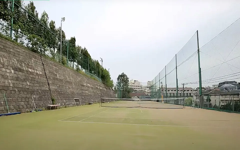 テニスコート--